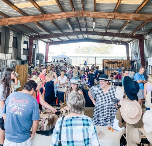 Mini Holiday Vibe Market at Megaton Brewery